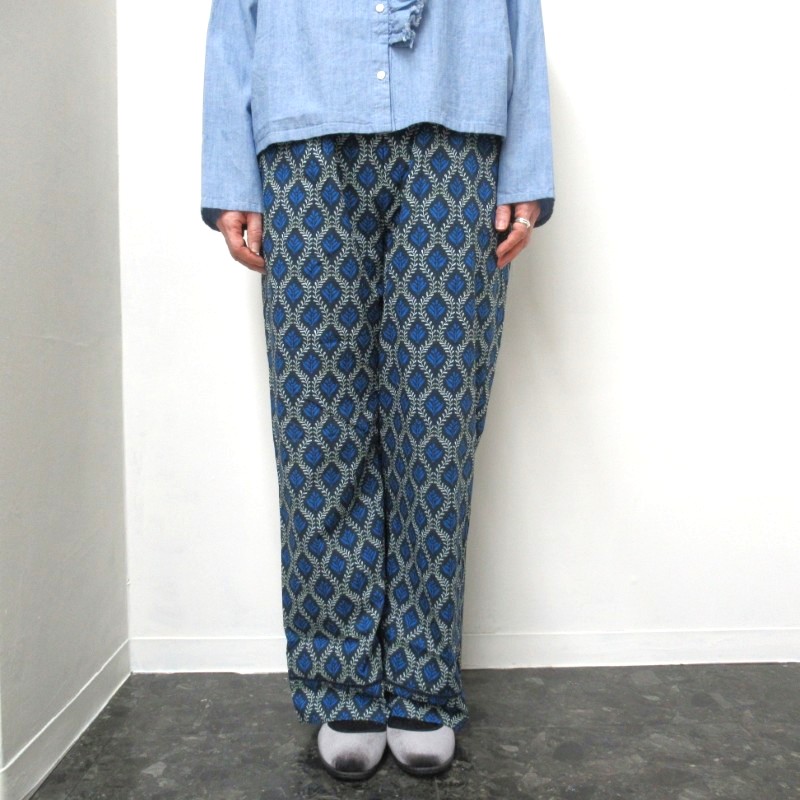 sosotto ツタ柄裾ハシゴレースパンツ /NV65